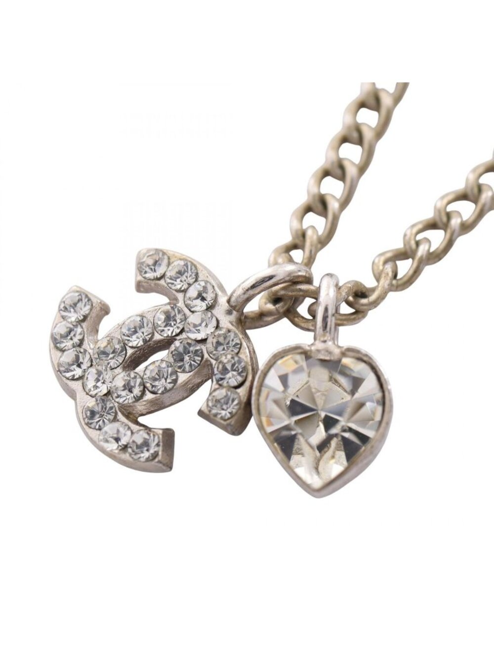 Chanel Necklace 05c CC Logo Heart